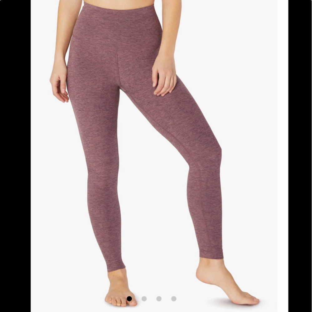 NWT Beyond Yoga Leggings in Blush Orchid